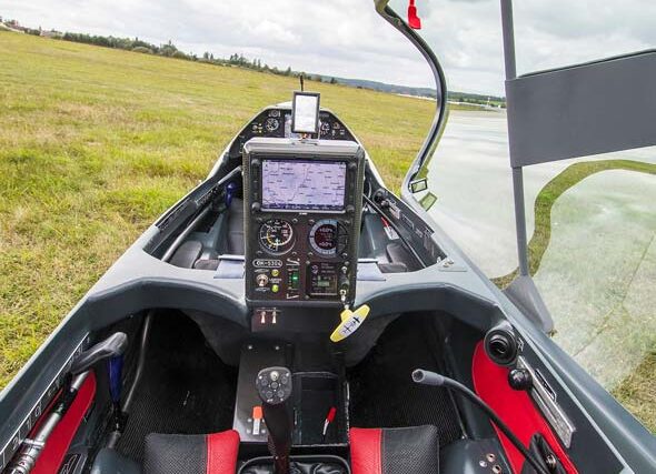 JET-JS3-rent-glider_04
